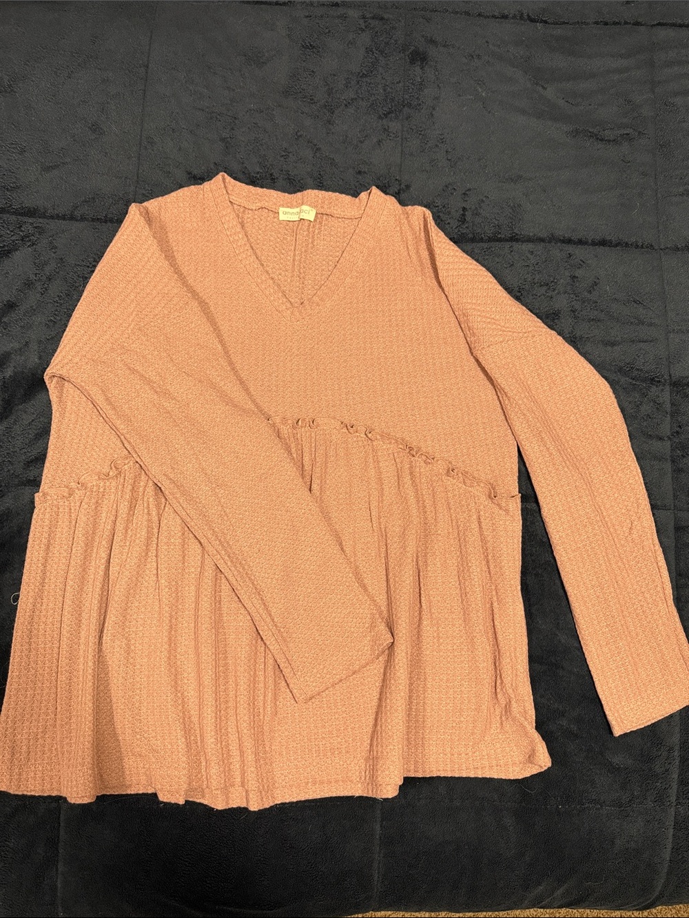 V-Neck Peplum Long Sleeve Top in Mauve